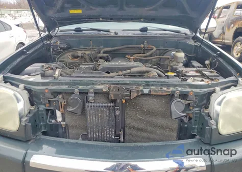 2006 Toyota Tundra Sr5 z USA, uszkodzony, nr VIN 5TBDT44176S531665